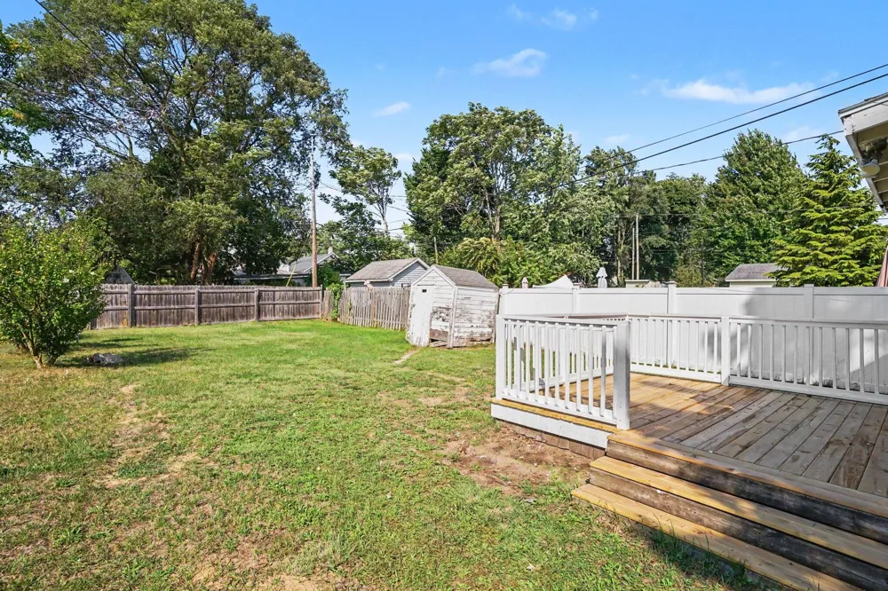1960 Letart Avenue Muskegon, MI 49441