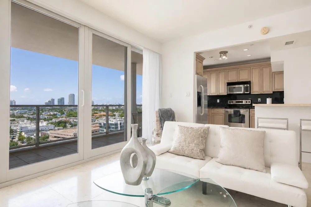 100 Lincoln Road #PH14 Miami Beach, FL 33139