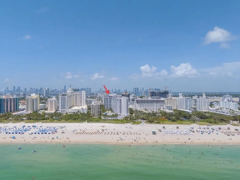 100 Lincoln Road #PH14 Miami Beach, FL 33139