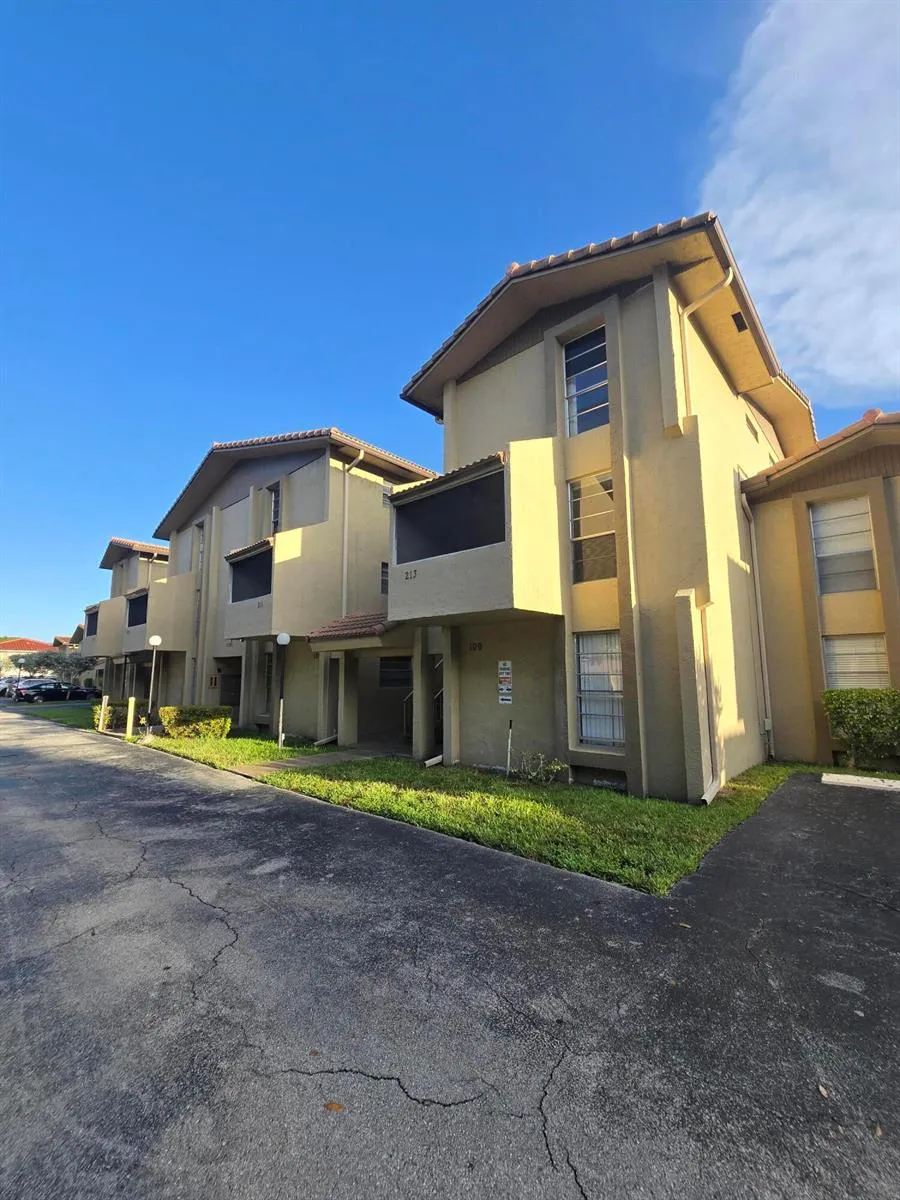 11101 Royal Palm Boulevard #213 Coral Springs, FL 33065