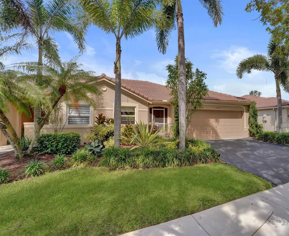 1969 ANDROMEDA LANE Weston, FL 33327