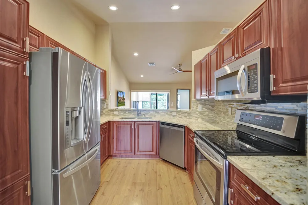1969 ANDROMEDA LANE Weston, FL 33327