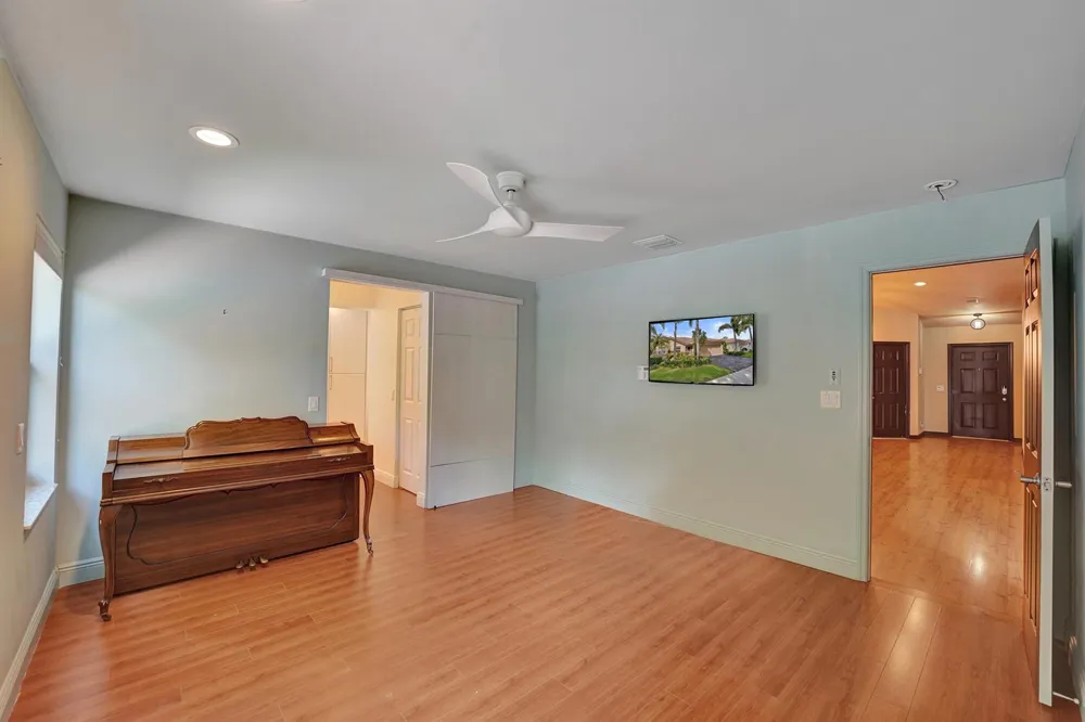 1969 ANDROMEDA LANE Weston, FL 33327