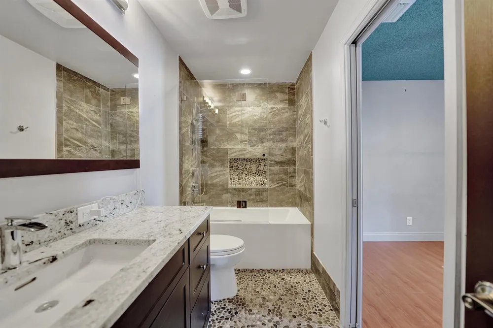 1969 ANDROMEDA LANE Weston, FL 33327