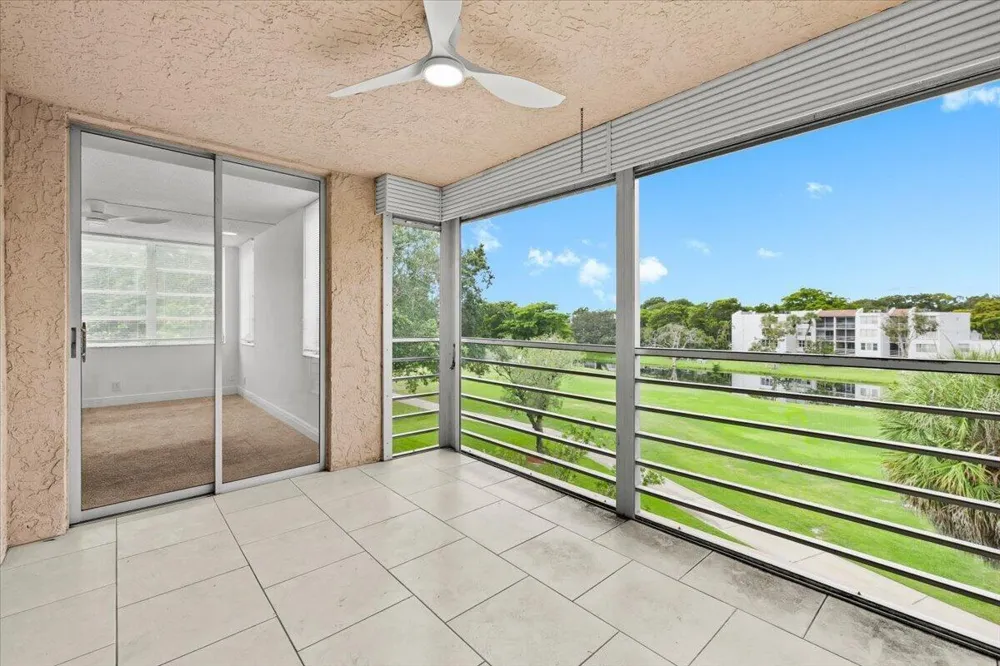 1831 Sabal Palm Drive #403 Davie, FL 33324