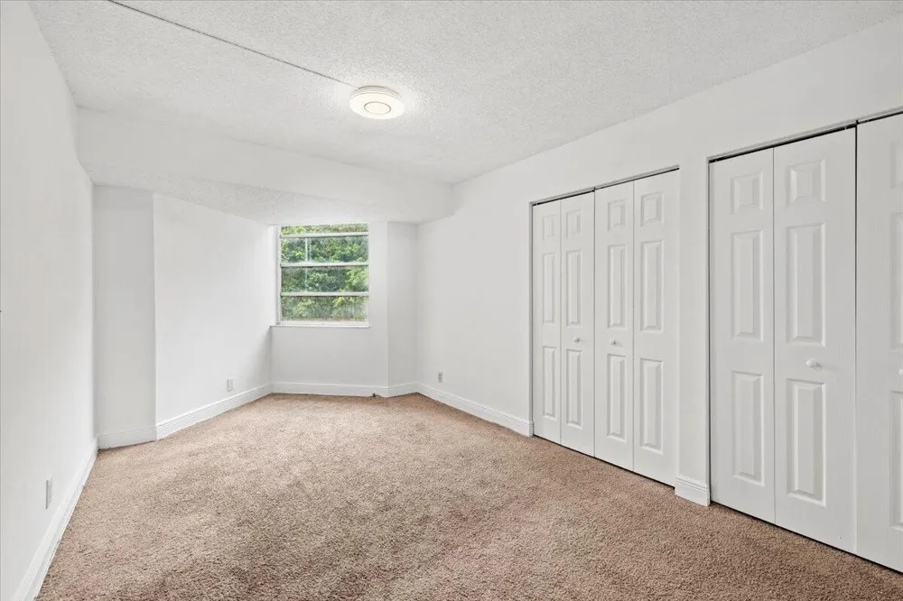 1831 Sabal Palm Drive #403 Davie, FL 33324