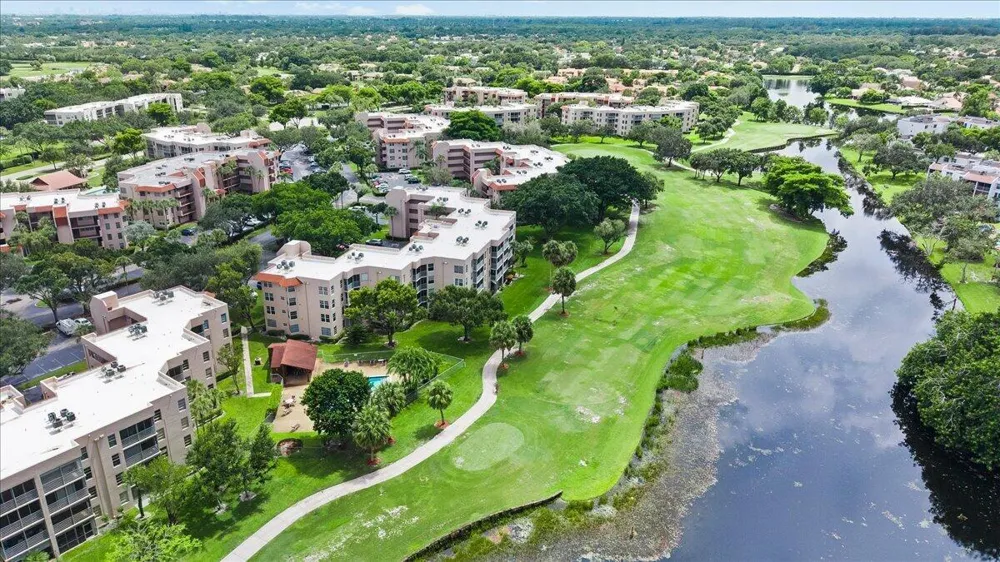 1831 Sabal Palm Drive #403 Davie, FL 33324