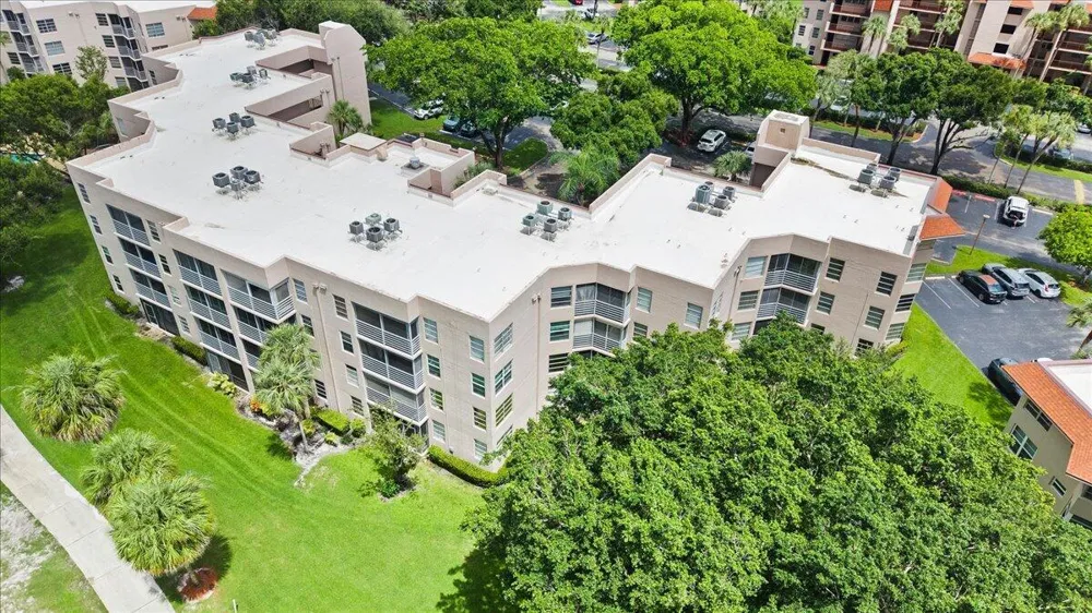 1831 Sabal Palm Drive #403 Davie, FL 33324