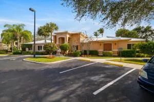 181 SW Palm Drive #204 Port St. Lucie, FL 34986