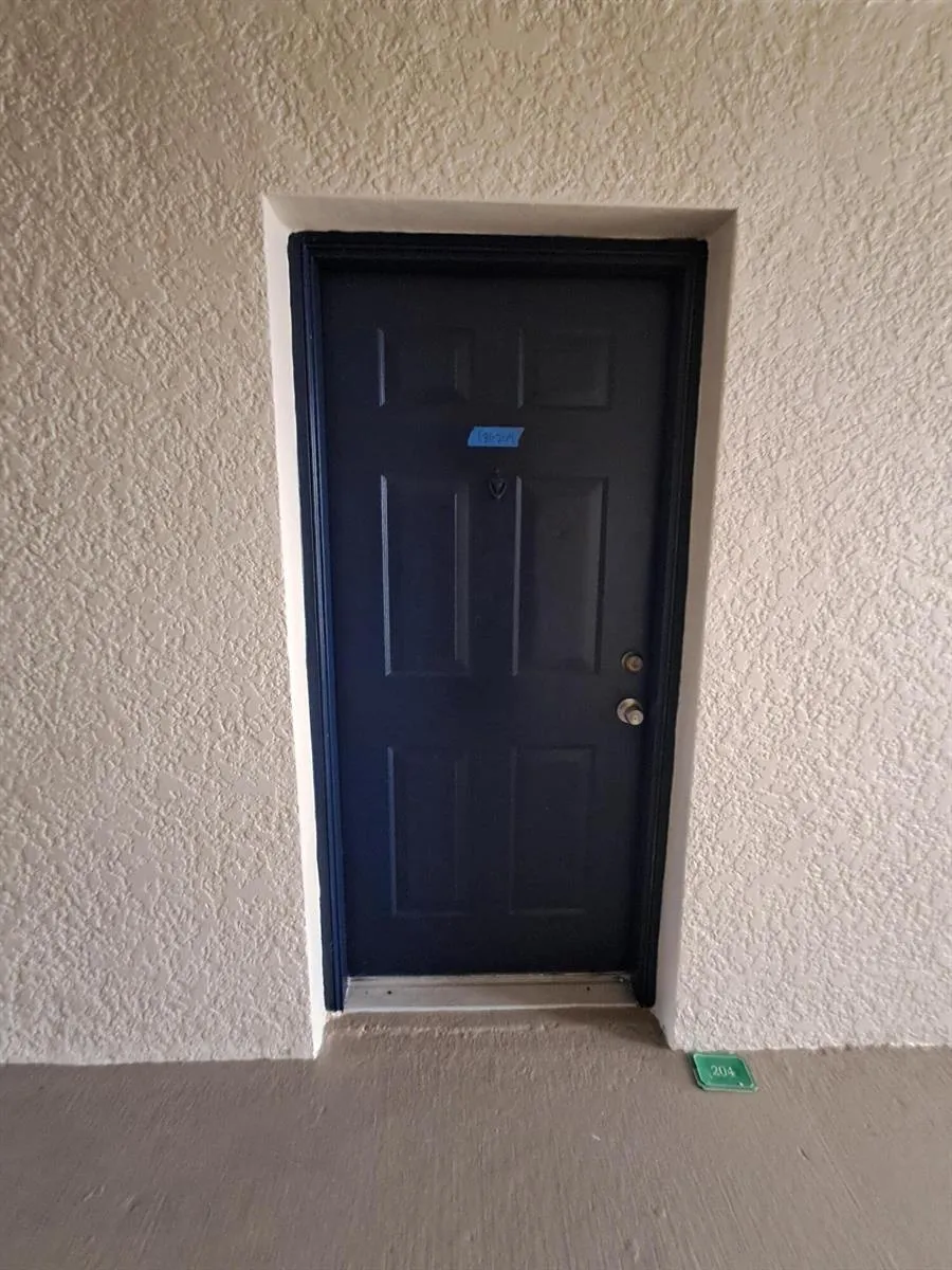 181 SW Palm Drive #204 Port St. Lucie, FL 34986