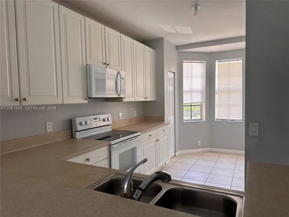 1726 NE 6th St Boynton Beach, FL 33435