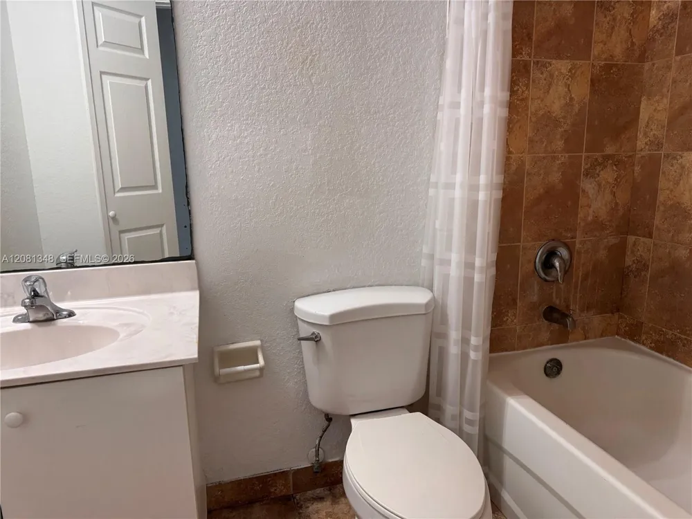 1726 NE 6th St Boynton Beach, FL 33435
