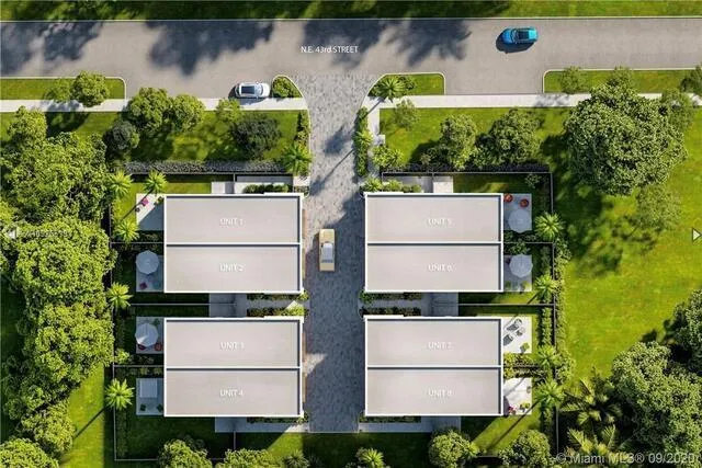 686 NE 43RD STREET Oakland Park, FL 33334