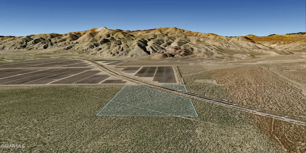 Cholla Rd Cantil, CA 93519