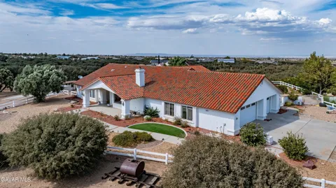 9222 Rattlesnake Road