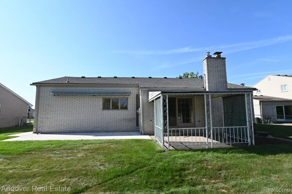26722 Cecile Street Dearborn Heights City, MI 48127
