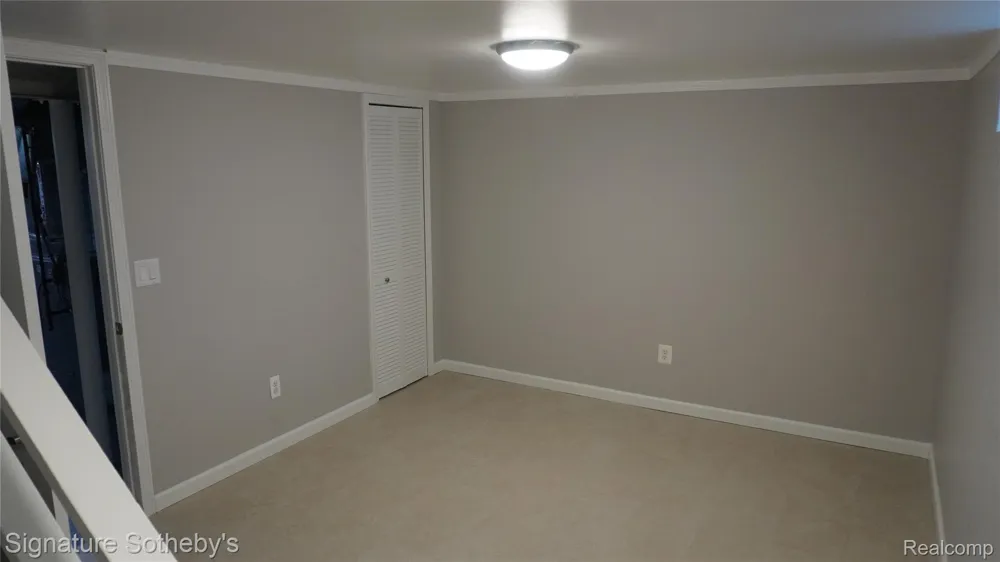 3222 Coolidge Highway Royal Oak City, MI 48073
