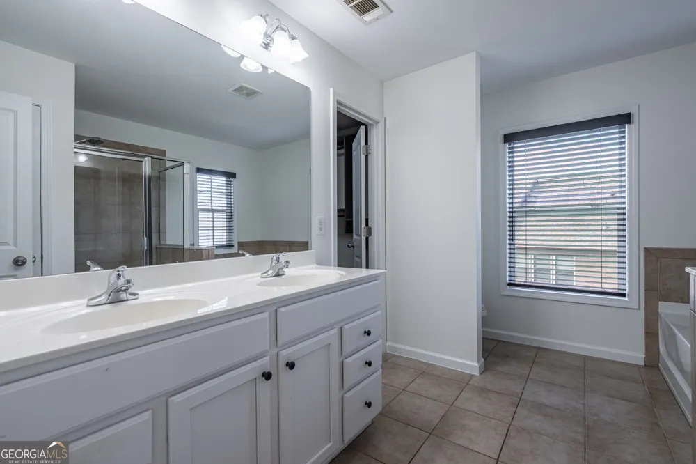 5621 Cobblestone Creek AVE Mableton, GA 30126