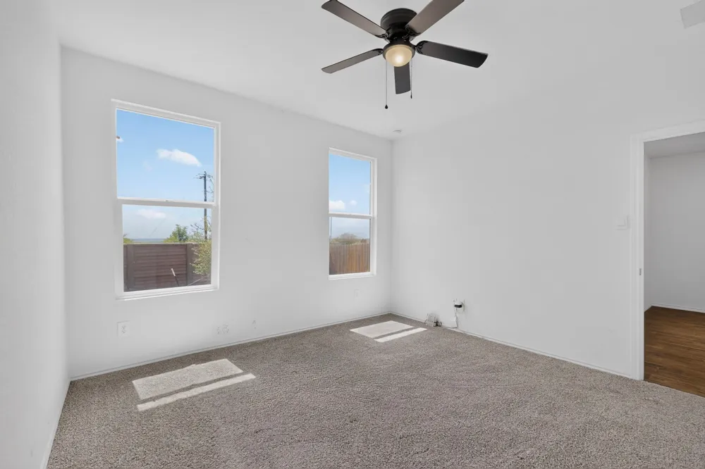439 Arnold Loop #A Kyle, TX 78640