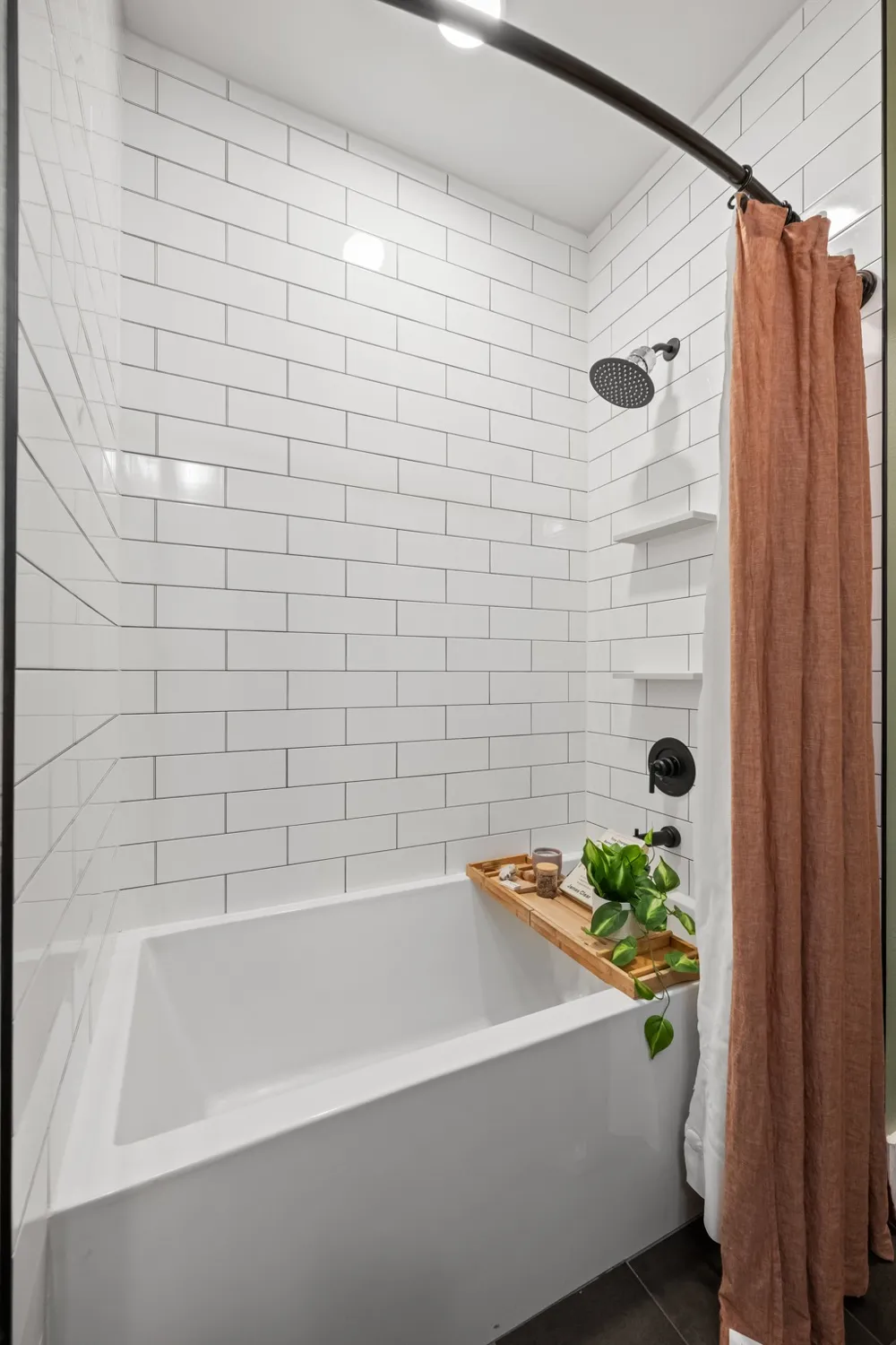 3101 Govalle Avenue #105 Austin, TX 78702