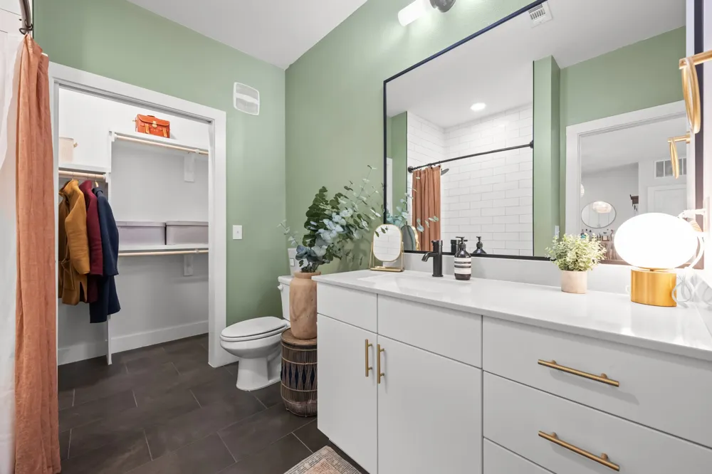 3101 Govalle Avenue #105 Austin, TX 78702