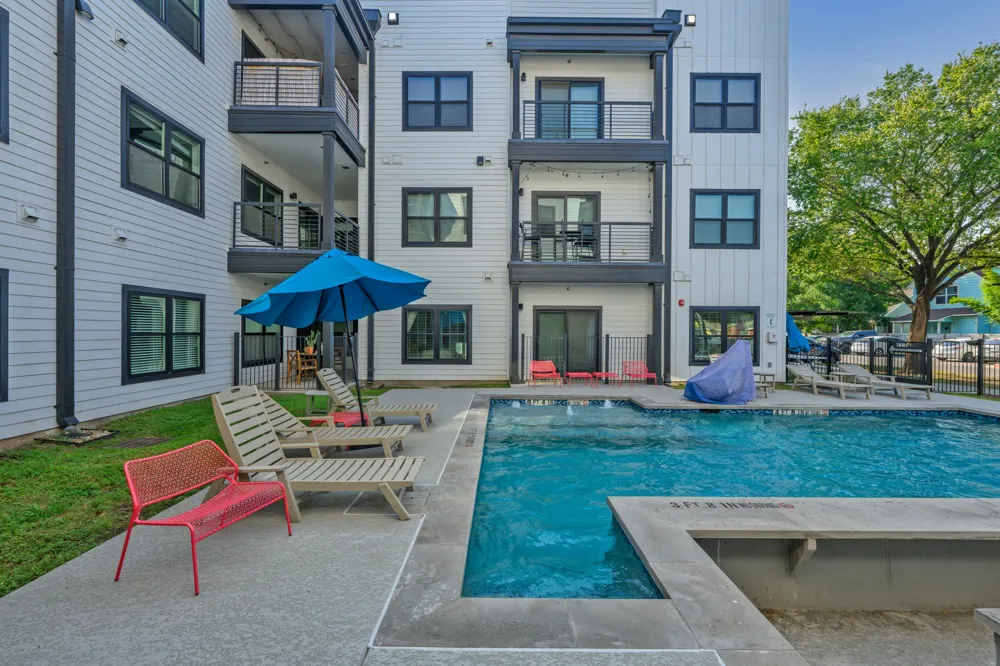 3101 Govalle Avenue #105 Austin, TX 78702
