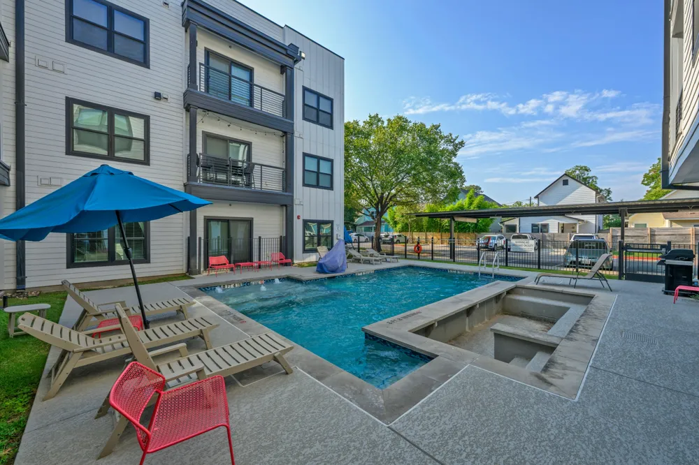 3101 Govalle Avenue #105 Austin, TX 78702