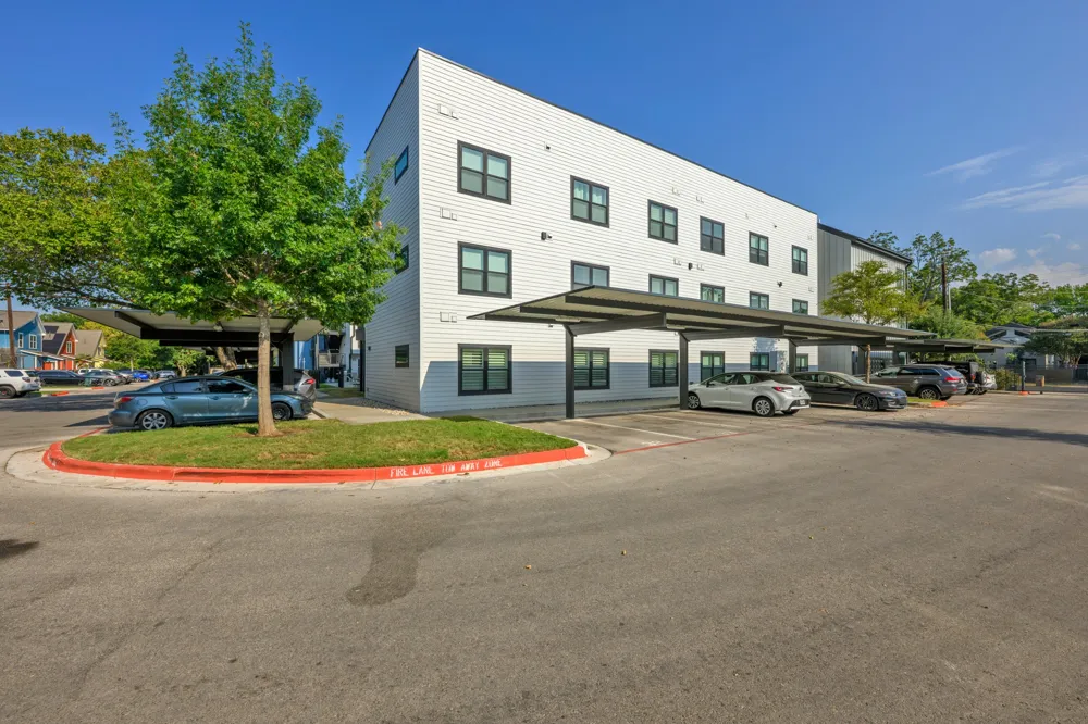 3101 Govalle Avenue #105 Austin, TX 78702