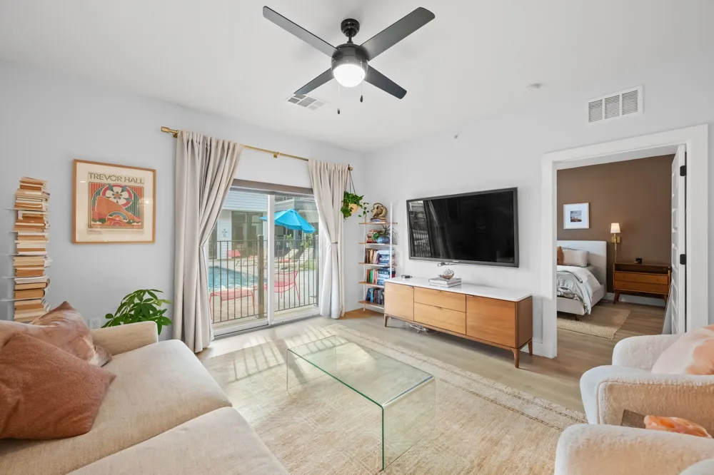 3101 Govalle Avenue #105 Austin, TX 78702
