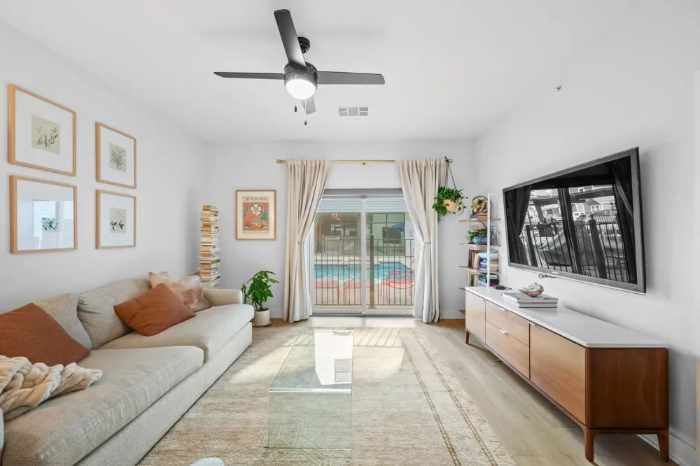 3101 Govalle Avenue #105 Austin, TX 78702