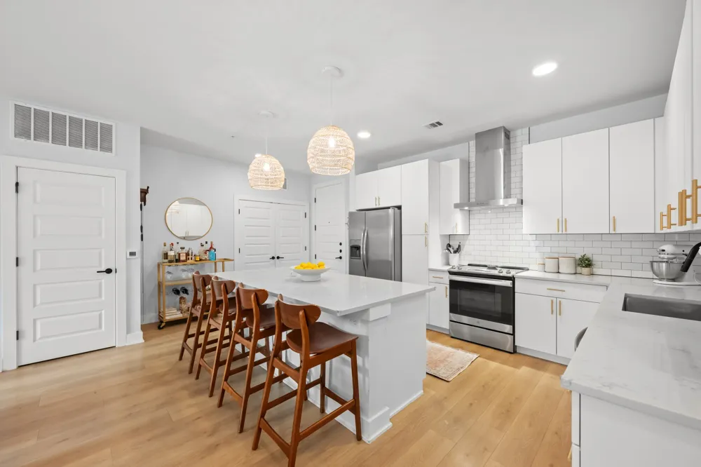 3101 Govalle Avenue #105 Austin, TX 78702