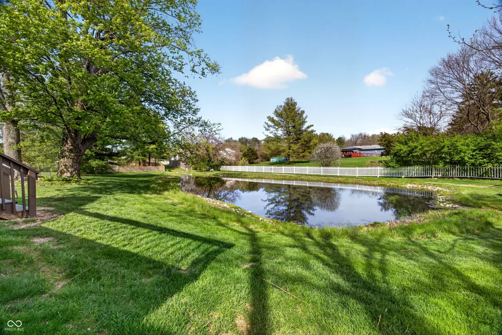 1209 S Hearthstone Court Bloomington, IN 47401
