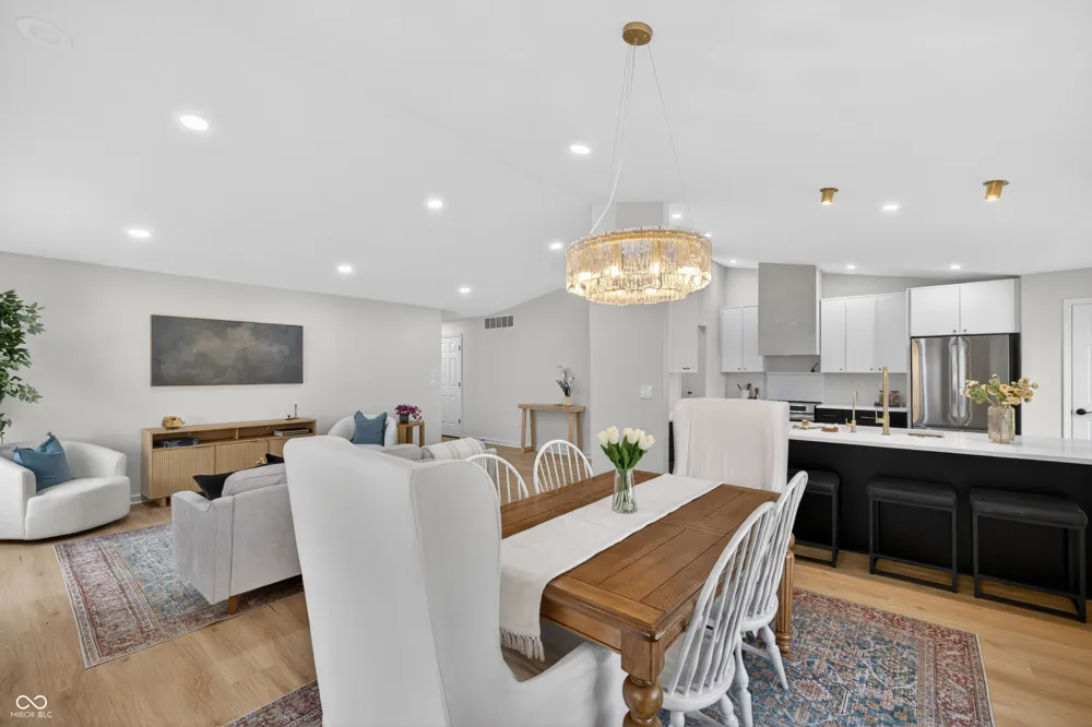 1209 S Hearthstone Court Bloomington, IN 47401