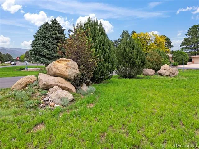 3161 Sunnybrook Lane Colorado Springs, CO 80904
