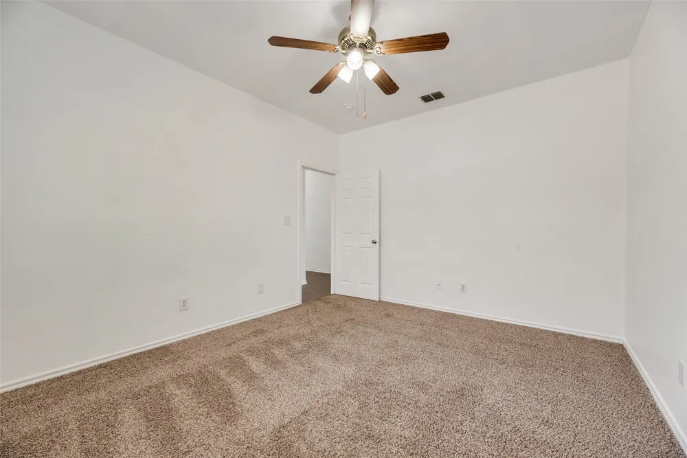 303 Texas Drive Lake Dallas, TX 75065