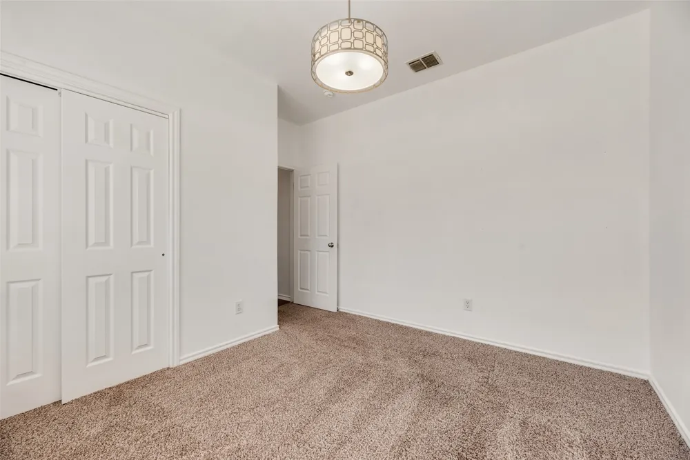 303 Texas Drive Lake Dallas, TX 75065