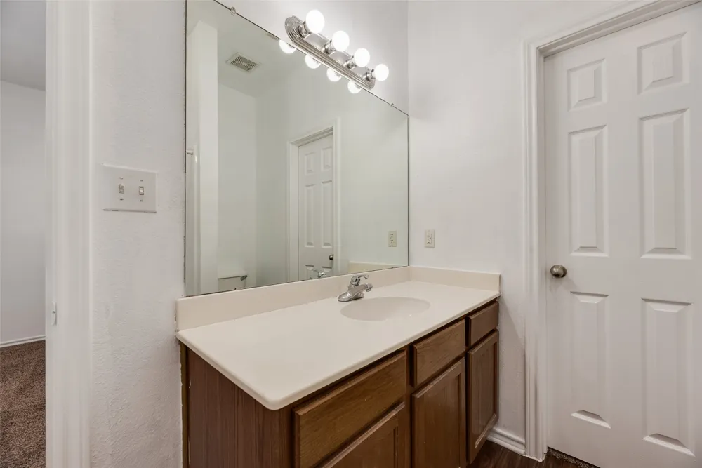 303 Texas Drive Lake Dallas, TX 75065