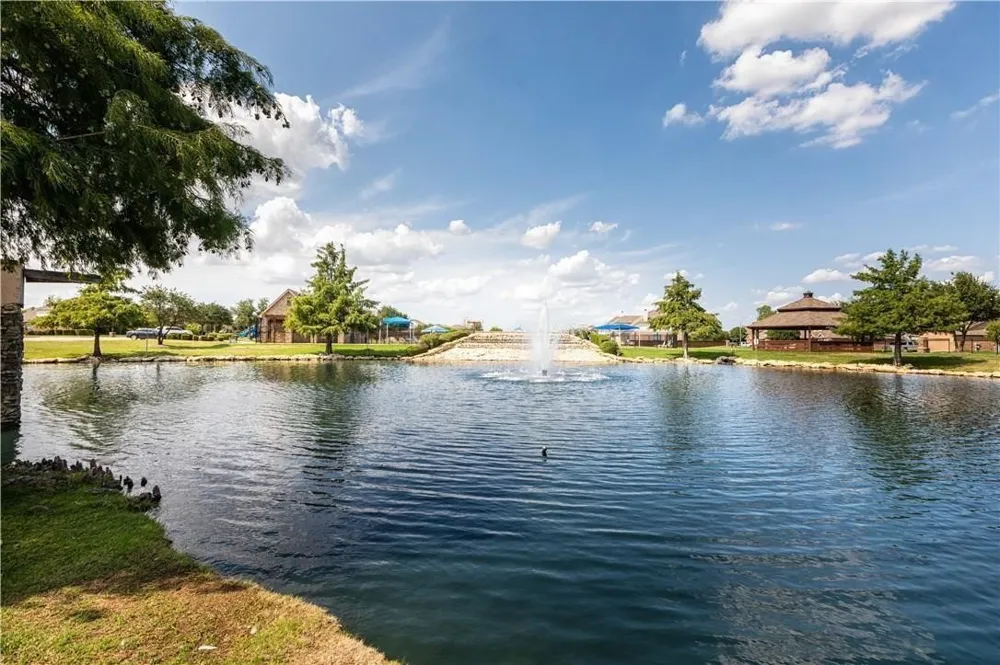601 Saguaro Drive Fort Worth, TX 76052