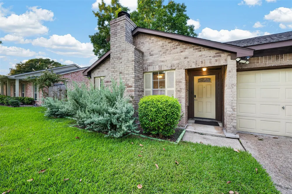 3107 Pecan Point Drive Sugar Land, TX 77478