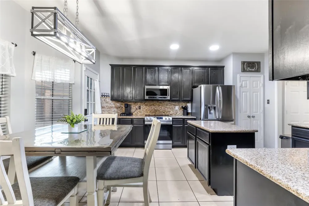 7903 Veranda Drive Cove, TX 77523
