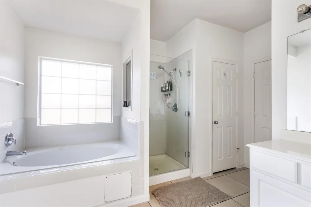 7903 Veranda Drive Cove, TX 77523