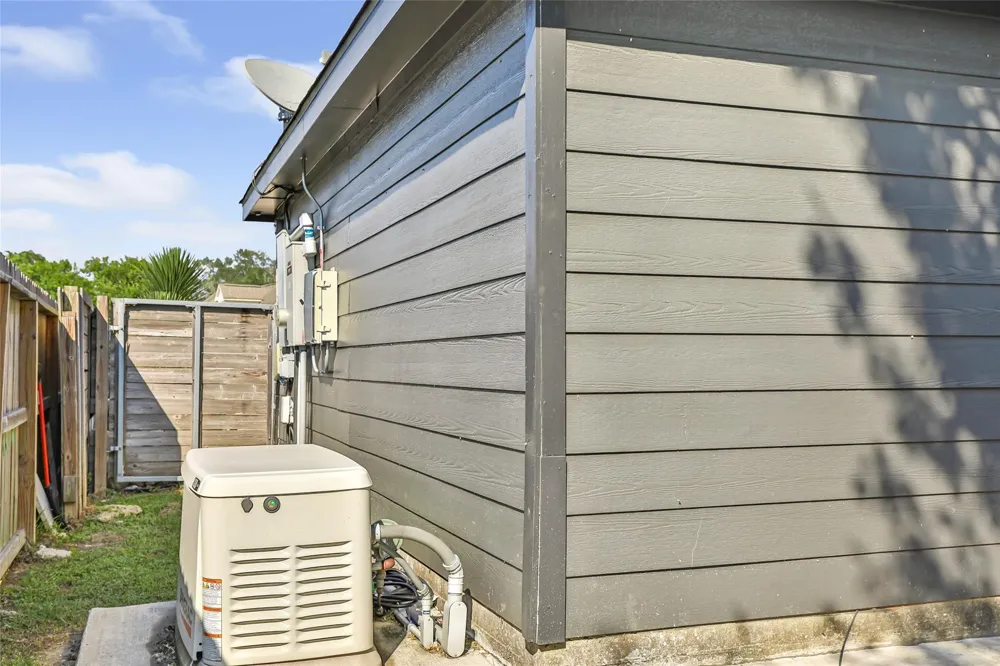 7903 Veranda Drive Cove, TX 77523
