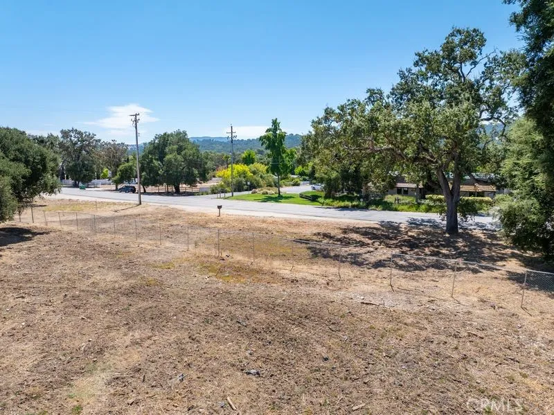 1375 El Camino Real Atascadero, CA 93422