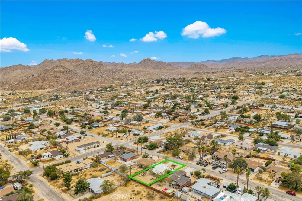 61542 Palm Vista Drive Joshua Tree, CA 92252