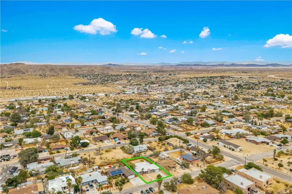 61542 Palm Vista Drive Joshua Tree, CA 92252