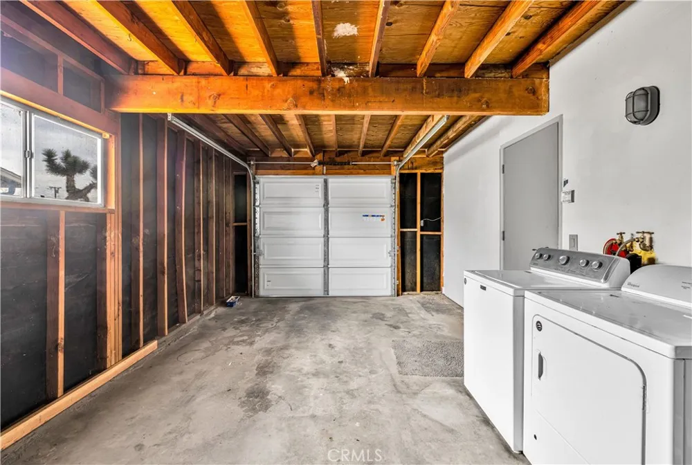 61542 Palm Vista Drive Joshua Tree, CA 92252