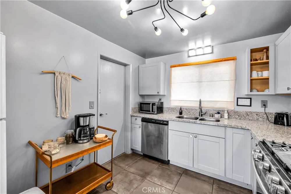61542 Palm Vista Drive Joshua Tree, CA 92252