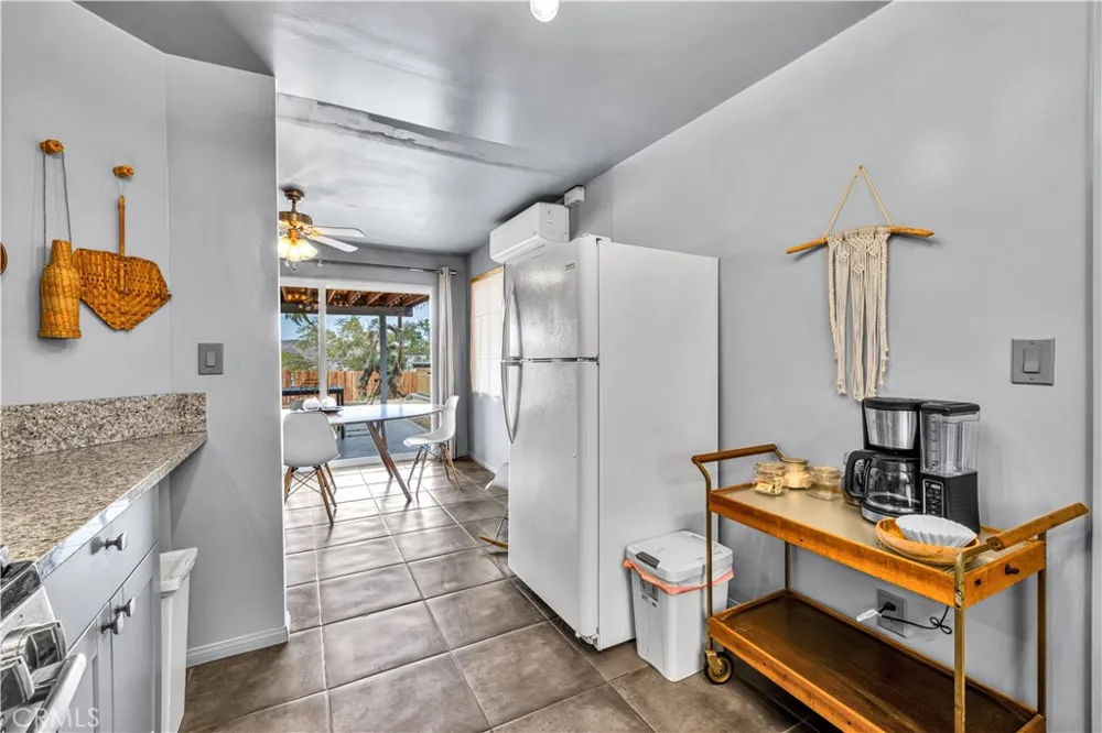 61542 Palm Vista Drive Joshua Tree, CA 92252