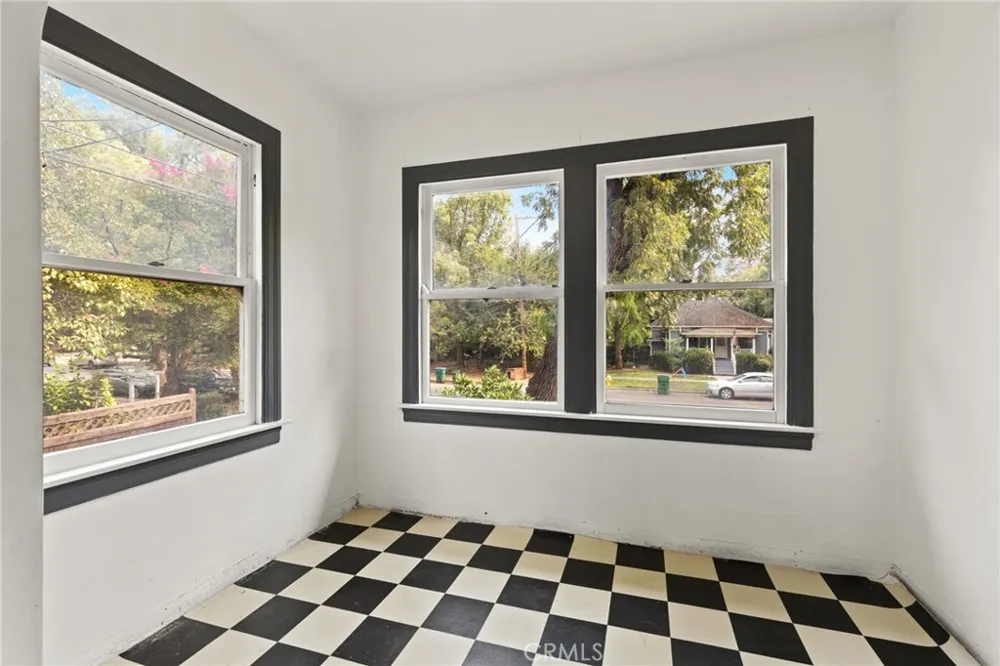 272 E 4th E.  Avenue Chico, CA 95926