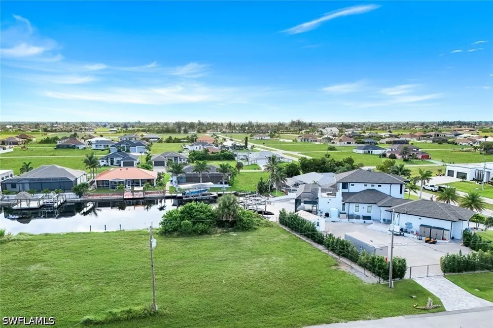 NW 35TH AVENUE Cape Coral, FL 33993